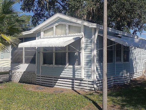2nd image of 902 Savanna Dr