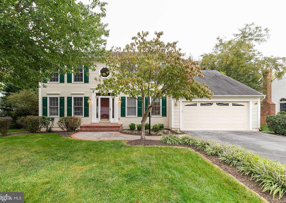 1st image of 43434 Golden Meadow Cir