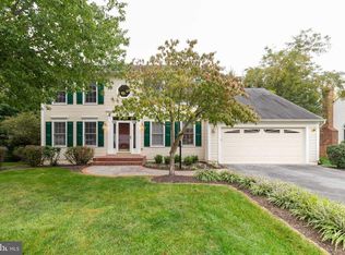 43434 Golden Meadow Cir, Ashburn, VA 20147