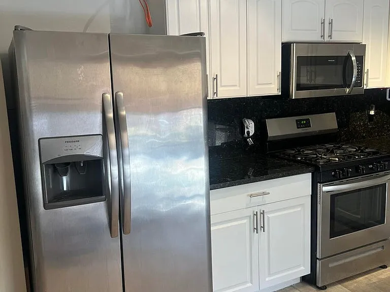 2318 Waterside Dr — Photo 7