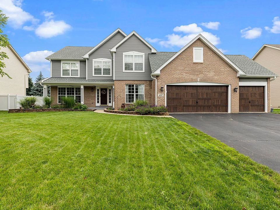 1st image of 457 Greenview Ln