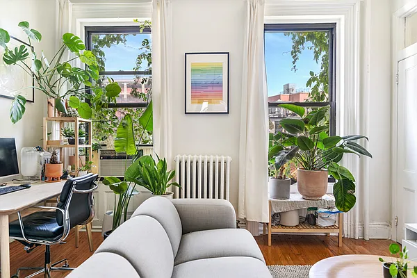 Sold by Compass | media 12