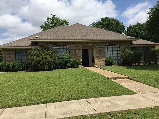 1st image of 3613 Lynbrook Dr