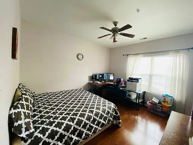 415 Lucy Ct — Photo 7
