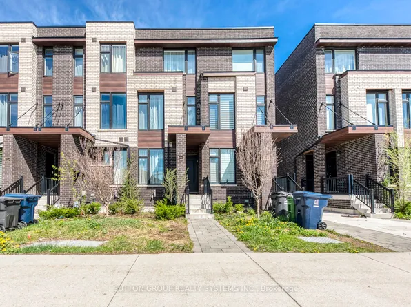 1774 A Lawrence Ave W #2, Toronto, ON M6L 0A3