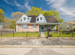 103 Clews St, Pawtucket, RI 02861