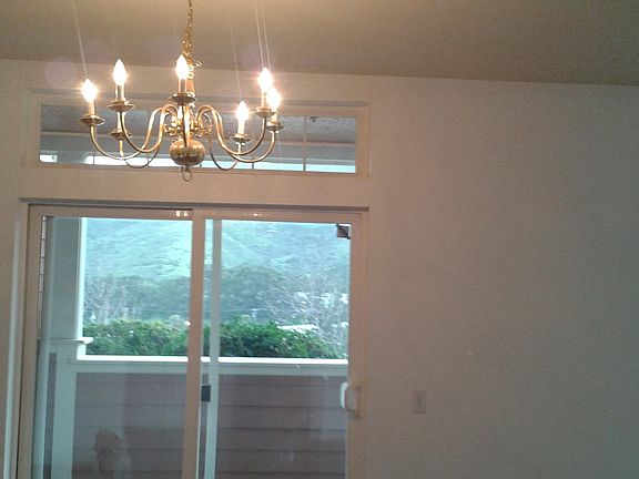 2nd image of 214 Crescent Ct