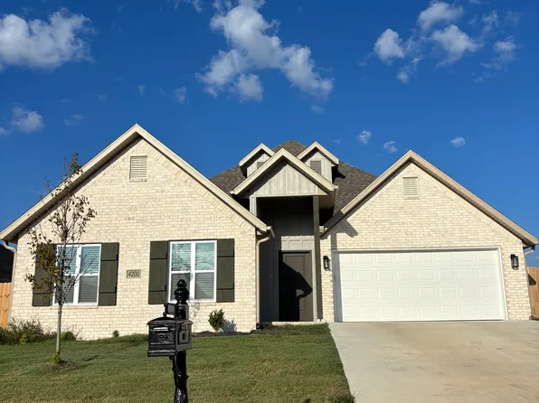4200 SW Pawhuska St, Bentonville, AR 72713