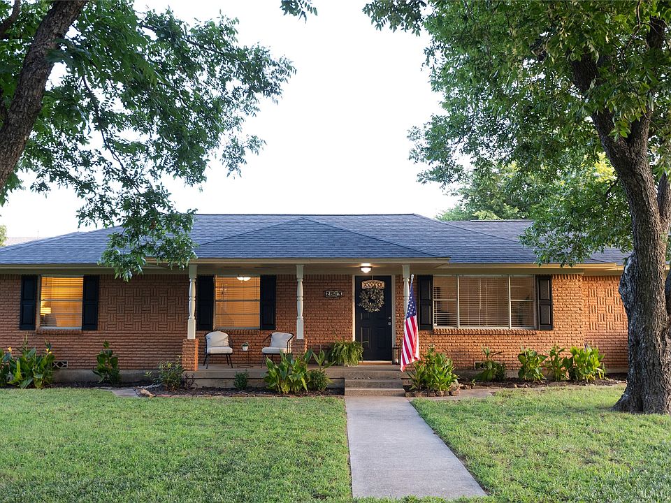 1st image of 2814 Silvermeadow Ln