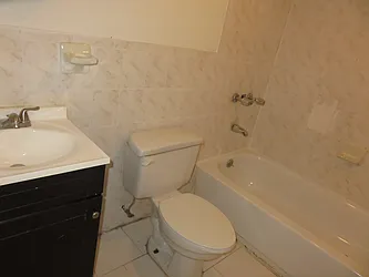 Rented by Rennit Inc.