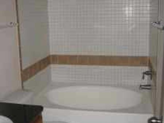 2nd image of 1307 Foxwood Pl
