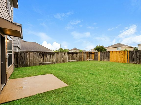 5th image of 19406 Plantation Field Dr