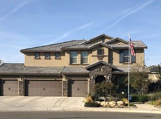 9226 Claro De Luna Dr, Bakersfield, CA 93314