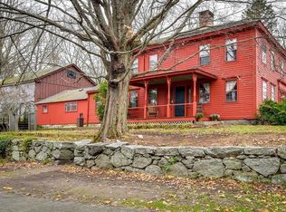 26 Main St, Upton, MA 01568