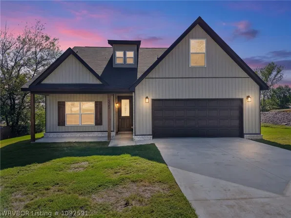 325 Nashville St, Greenwood, AR 72936