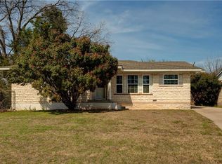 4905 Walthall St, Haltom City, TX 76117