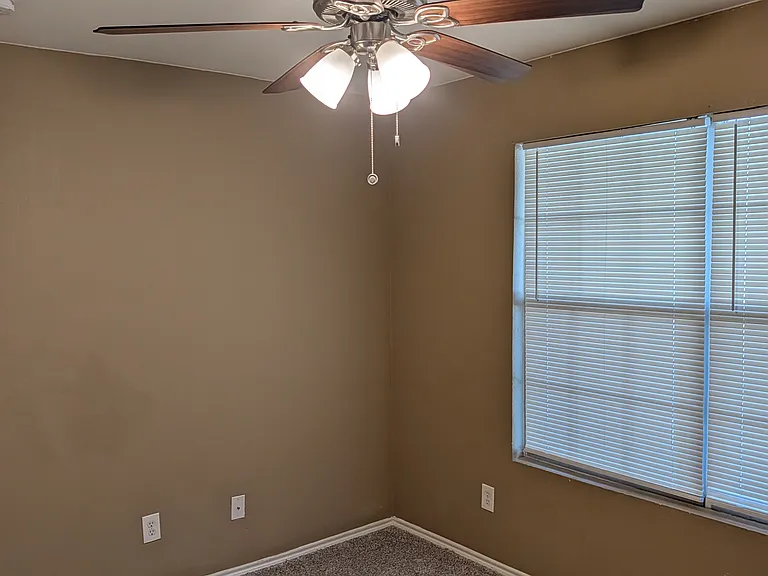 9949 Sparrow Hawk Ln — Photo 10