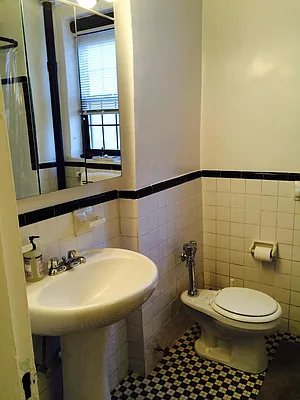 Rented by Keller Williams NYC | media 7