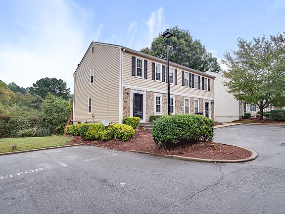 3rd image of 3442 Bayshore Dr