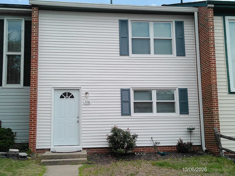 116 Marlow St SW — Photo 1