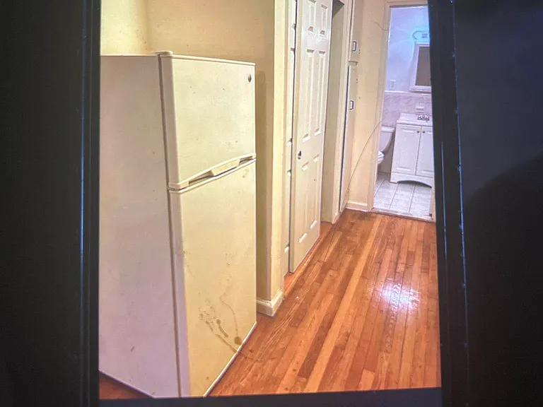 335 E 86th St #3D — Photo 3