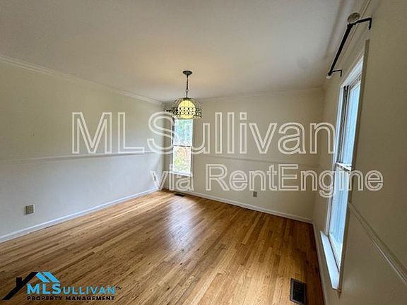 5th image of 4510 American Dr