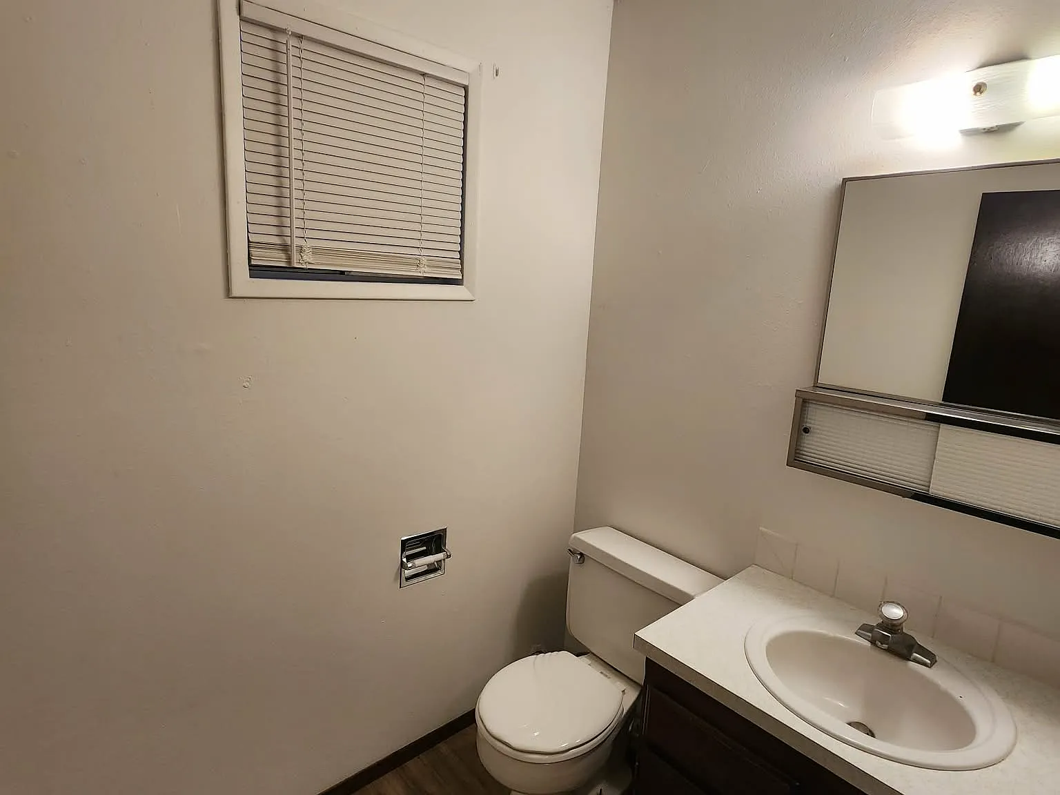 3 bed, 1.5 bath, $1,450 — Photo 4