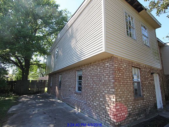 2nd image of 2715 Huntsville St