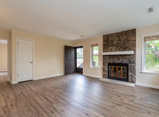 6158 Willow Ln, Boulder, CO 80301