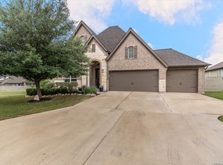560 Chinkapin Trl, New Braunfels, TX 78132