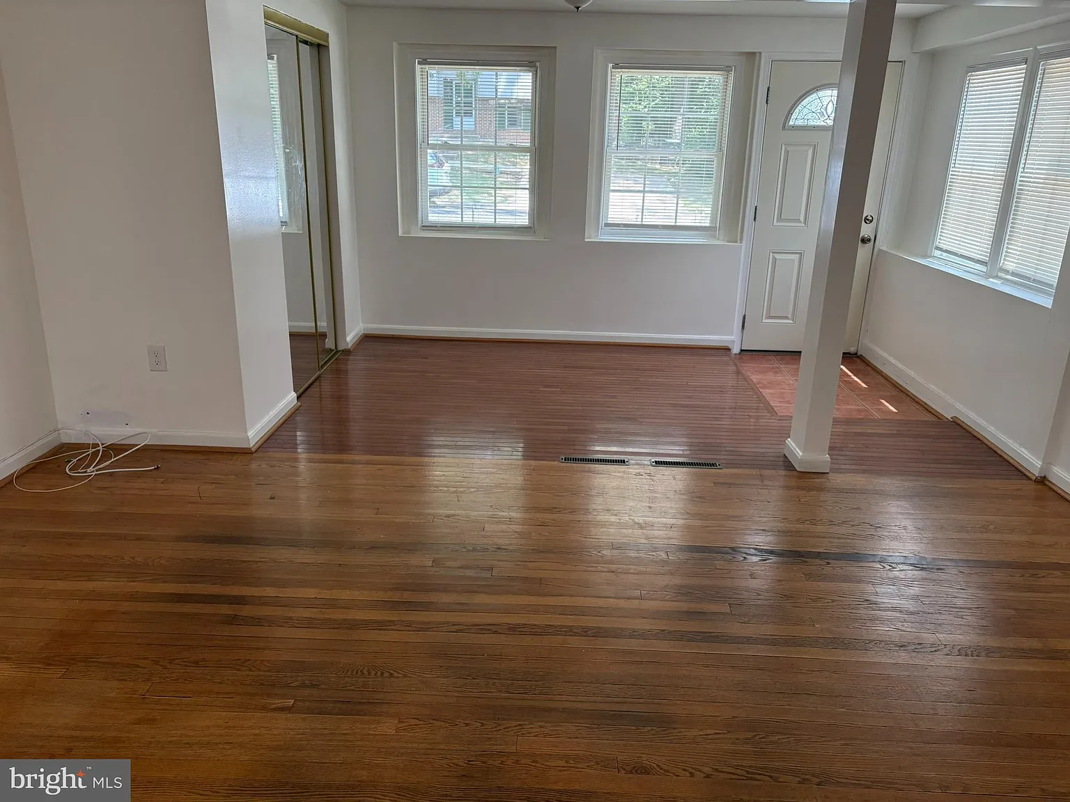 2 bed, 1556 sqft, $2,600 — Photo 4