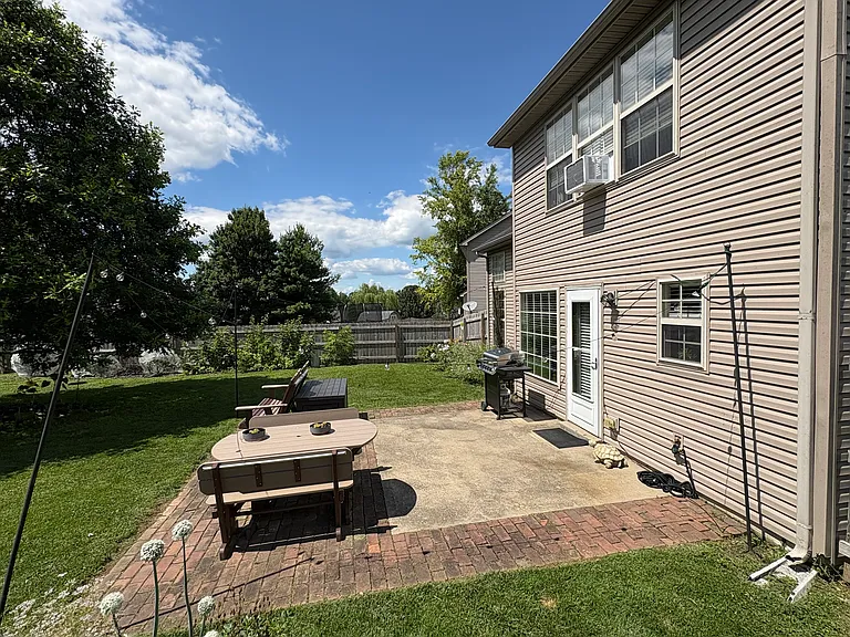 125 Grisham Dr — Photo 54