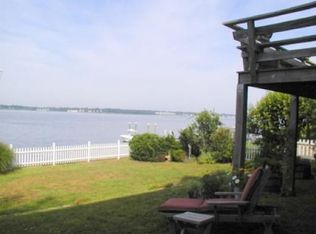 165 Terrace Ave, Riverside, RI 02915