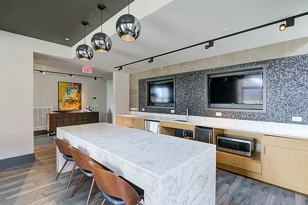 Rented by Bozzuto Management | media 60