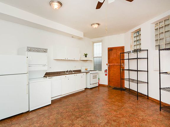 3rd image of 2036 W North Ave #2