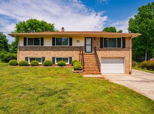 117 Castlerock Dr, Durham, NC 27713