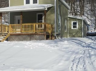 722 E Main St, Ionia, MI 48846