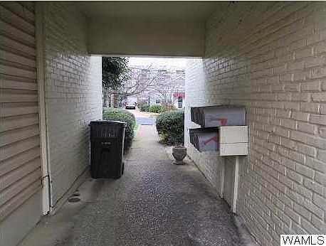 2nd image of 403 19th Ave APT B