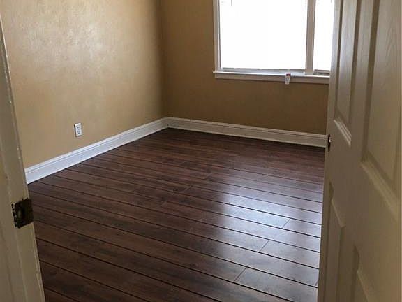 5th image of 5221 Sabelle Ln