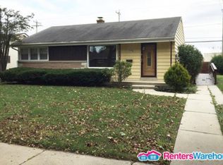7733 W Fiebrantz Ave, Milwaukee, WI