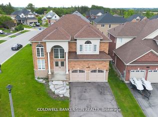 33 Ellis Cres, Kawartha Lakes, ON K9V0A5