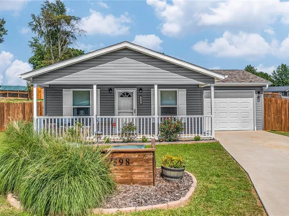 598 Southview Dr, Jackson, MO 63755