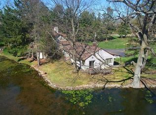 2761 Ridgeway Ave, Rochester, NY 14626