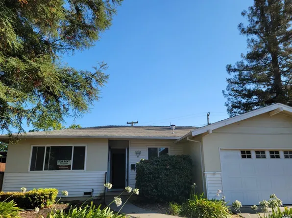 1663 Bryce Court, Napa, CA 94558