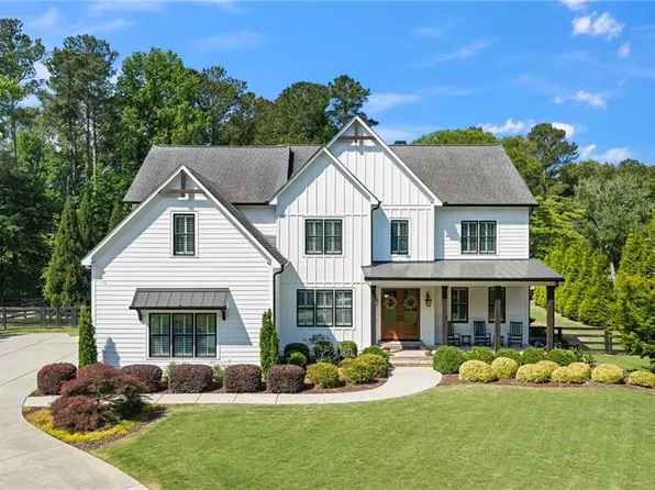 14200 Cogburn Rd, Milton, GA 30004
