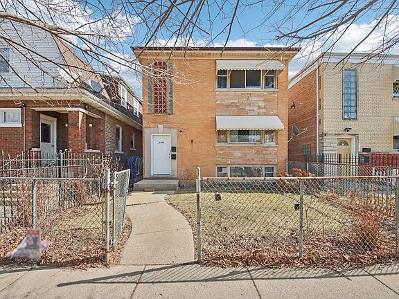 2nd image of 2165 N Moody Ave