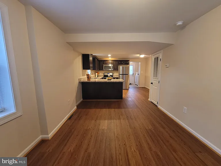 235 Millwood Ave — Photo 8