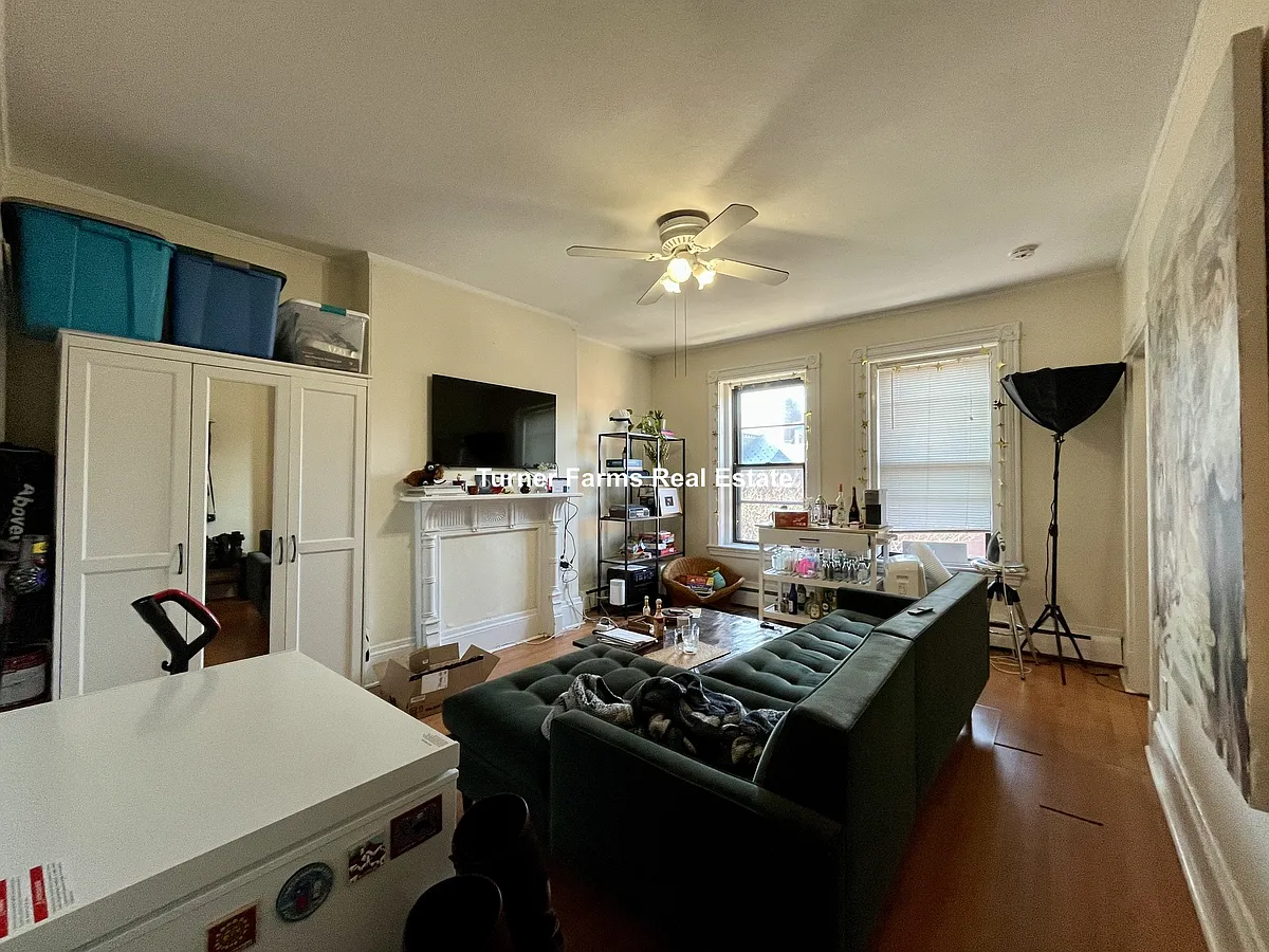 Building Photo - 262 Shawmut Ave #2A