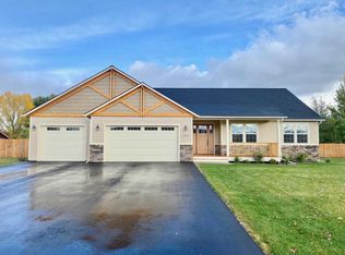292 Grundy Ln, Hamilton, MT 59840