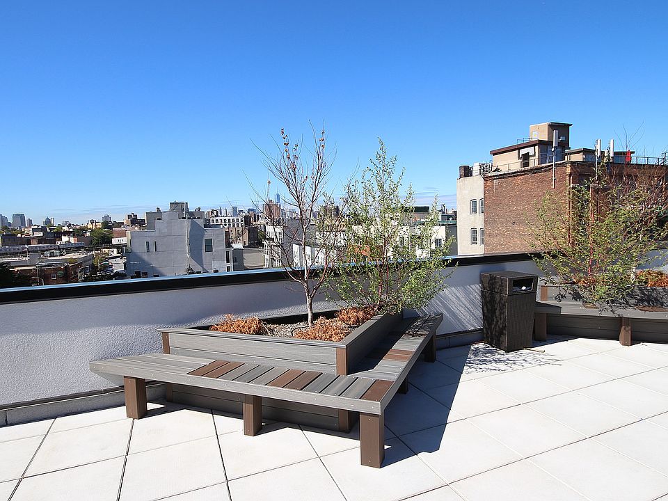 1st image of 49 Montrose Ave #2C